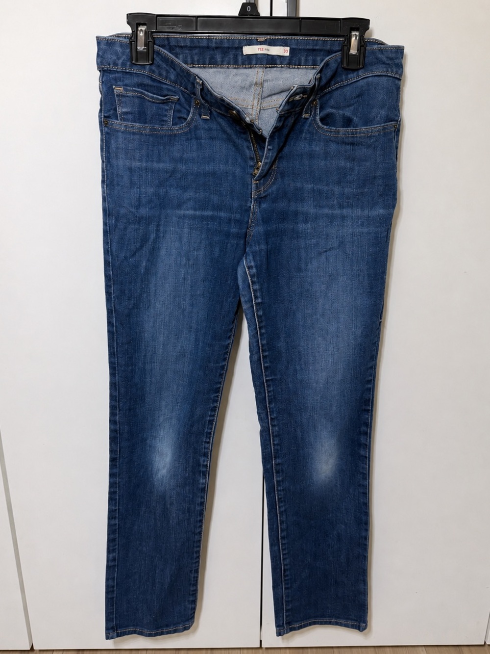 Levi’s 712 Slim Women’s Jeans Size 30 Blue Stretch Denim EUC